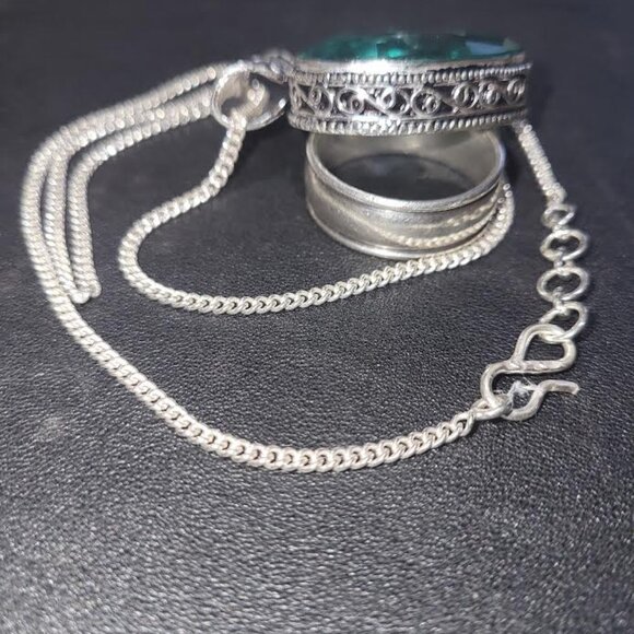 Chrome Diopside Rare find Sterling Silver Necklace IN 925 NWOT!!!! - Picture 2 of 2